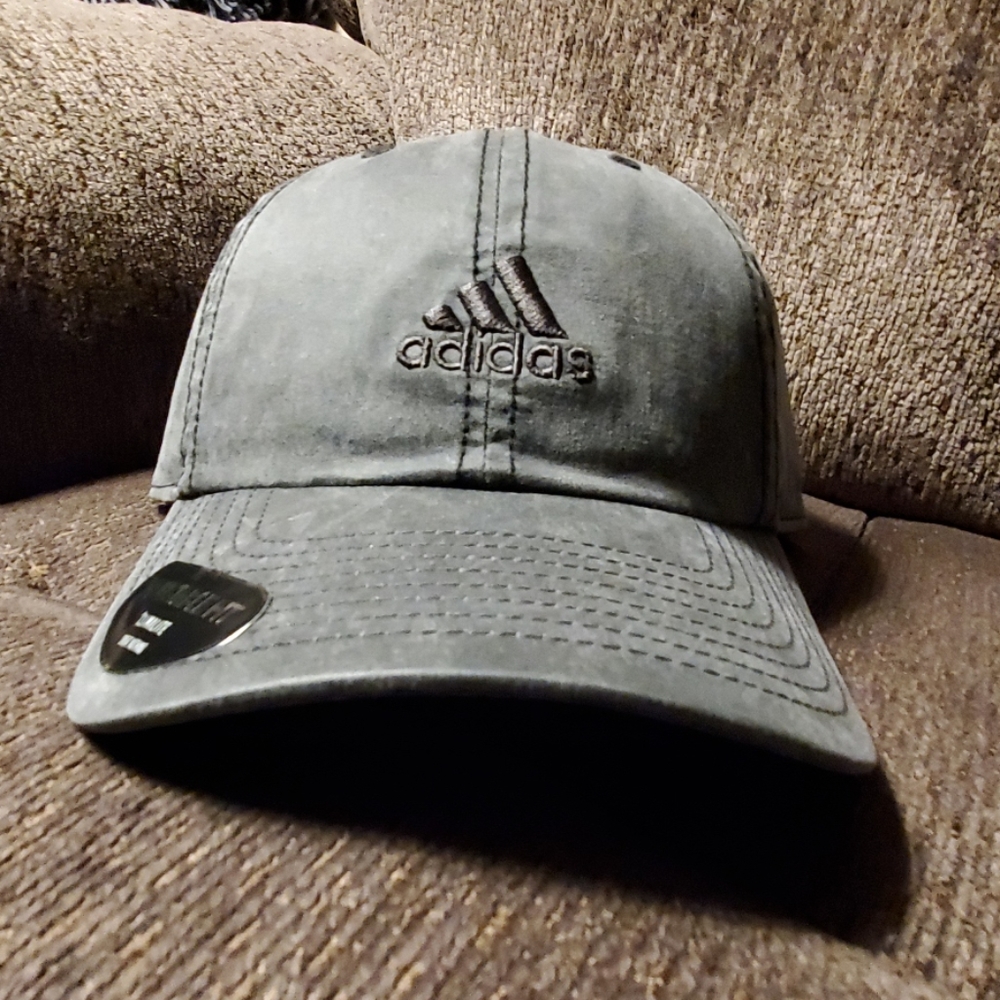 Adidas Estate cap...dark grey
